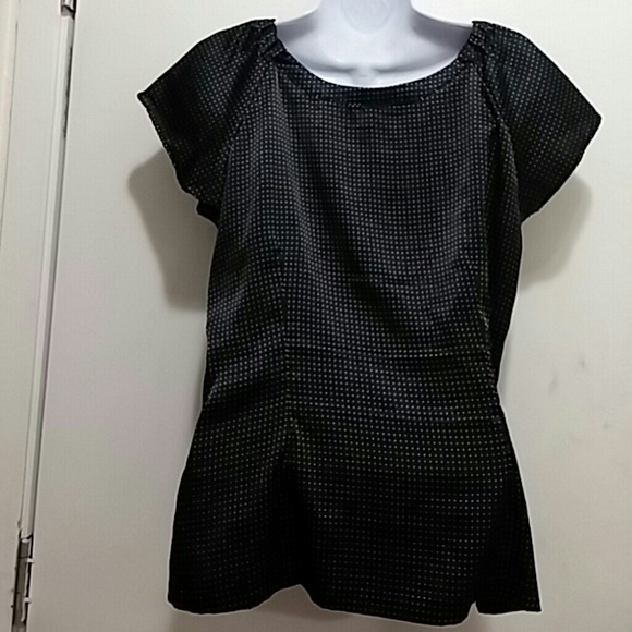 APT 9  sm stretch shoulder ruffle top make offer:) - Picture 4 of 5